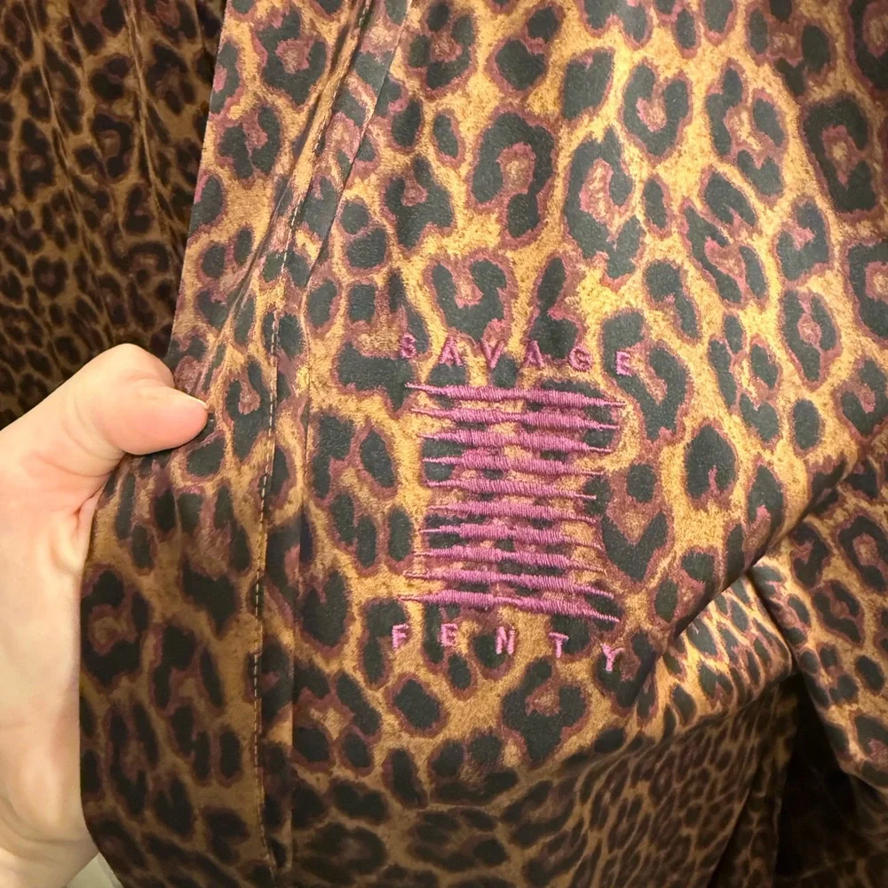 Savage x Fenty Leopard Print Long Robe - Picture 2 of 4
